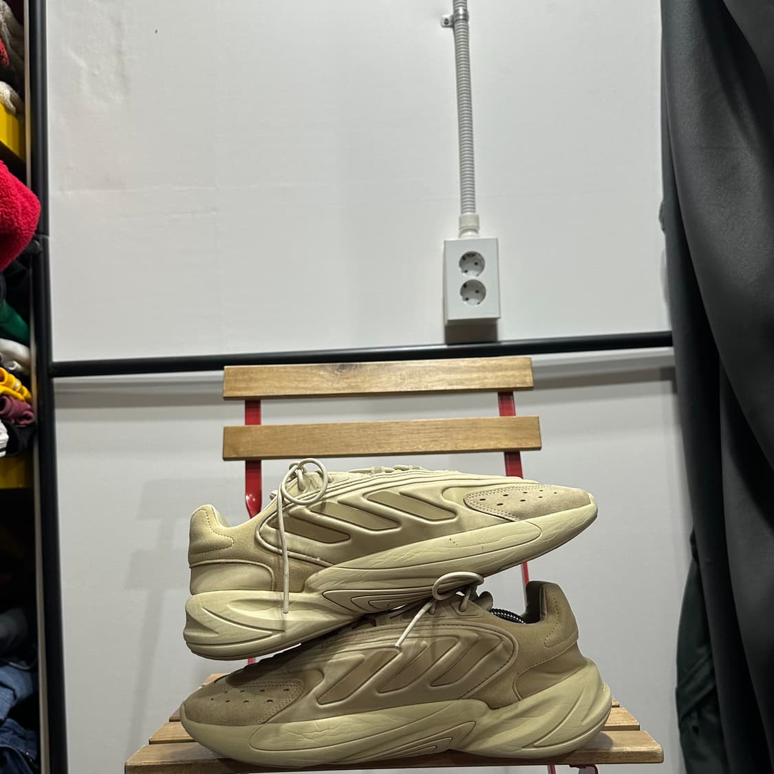 290) 아디다스 운동화 남성 남자 신발 오젤리아 크림 상품이미지7