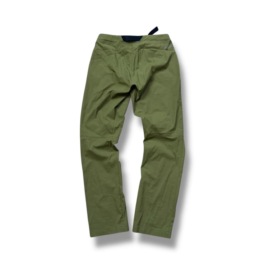  마무트 마운틴 트레킹 경량 카키팬츠 상품이미지2