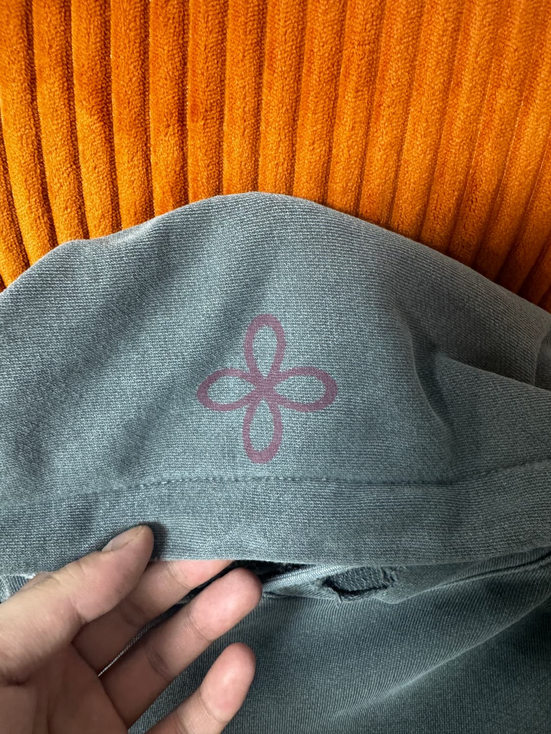 [M] 써저리x해피피플갤러리 피그먼트 오버핏 후드 상품이미지3