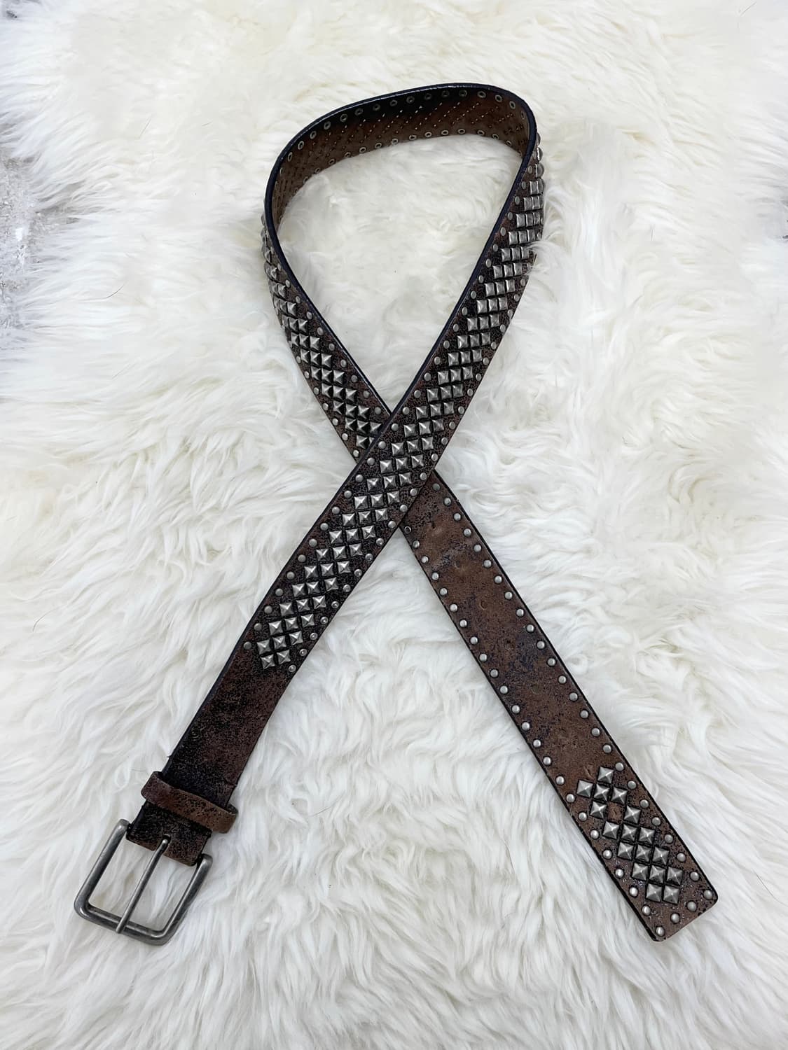 리얼레더 스터드 펀칭 버클 벨트 상품이미지4