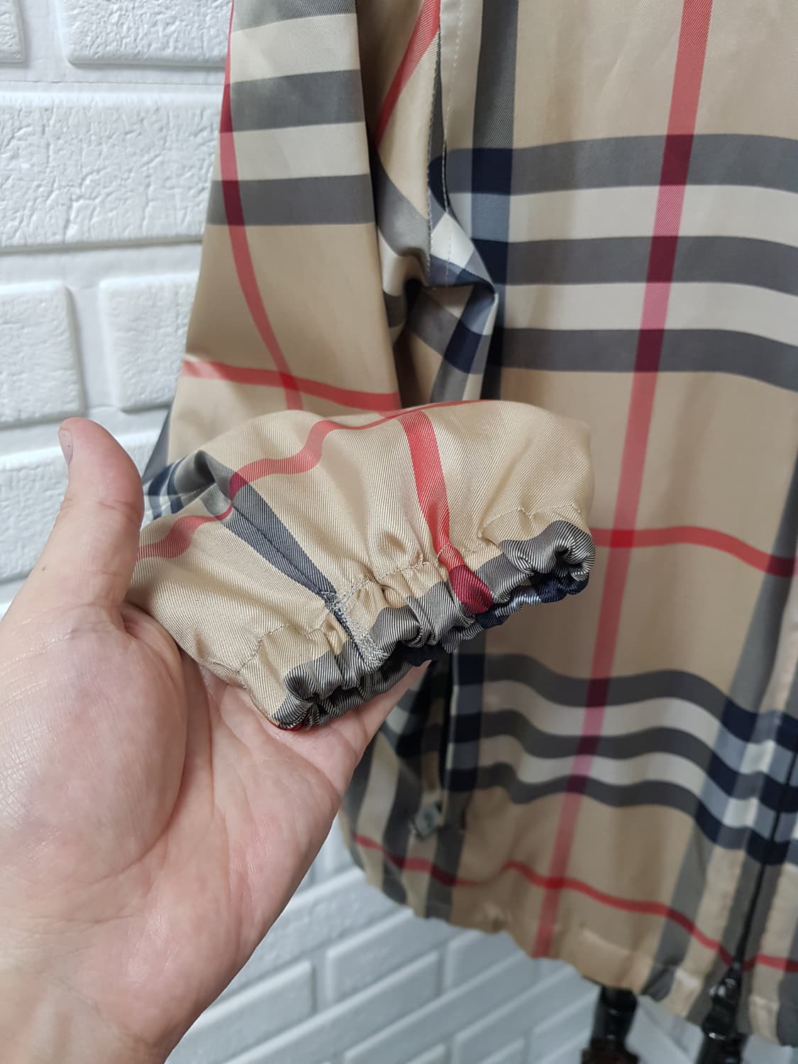 [m/66/정품] 버버리 노바체크 후드 바람막이 상품이미지4