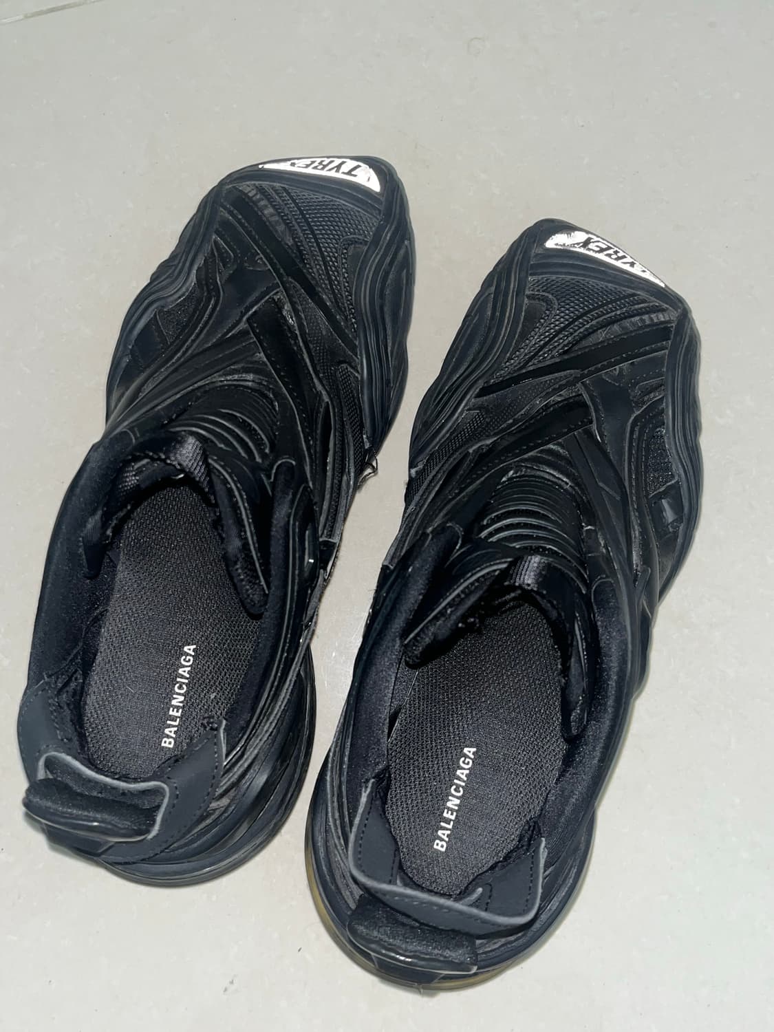 발렌시아가 타이렉스 35 상품이미지2