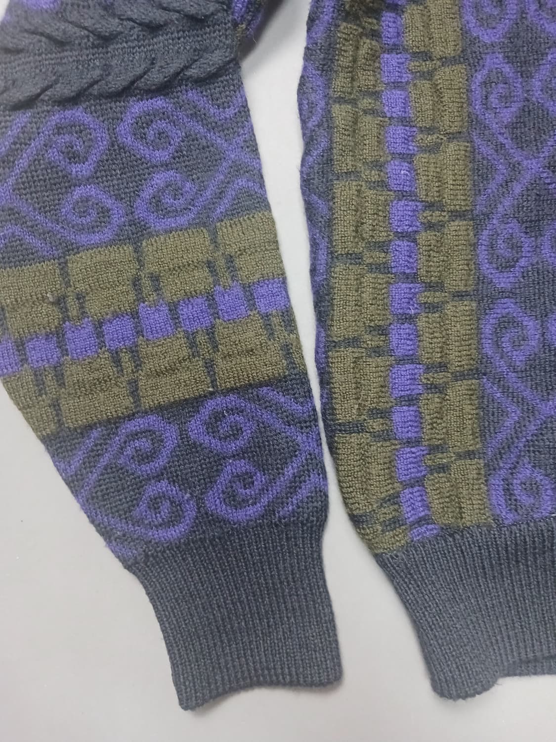 [L] 모딜리아니 이태리 빈티지 패턴 울 니트 상품이미지4