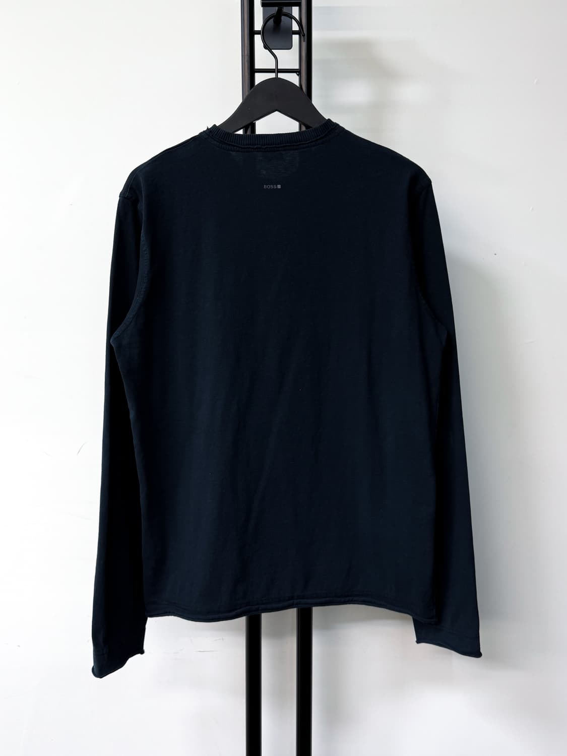 휴고 보스 포토 프레임 롱슬리브 상품이미지3