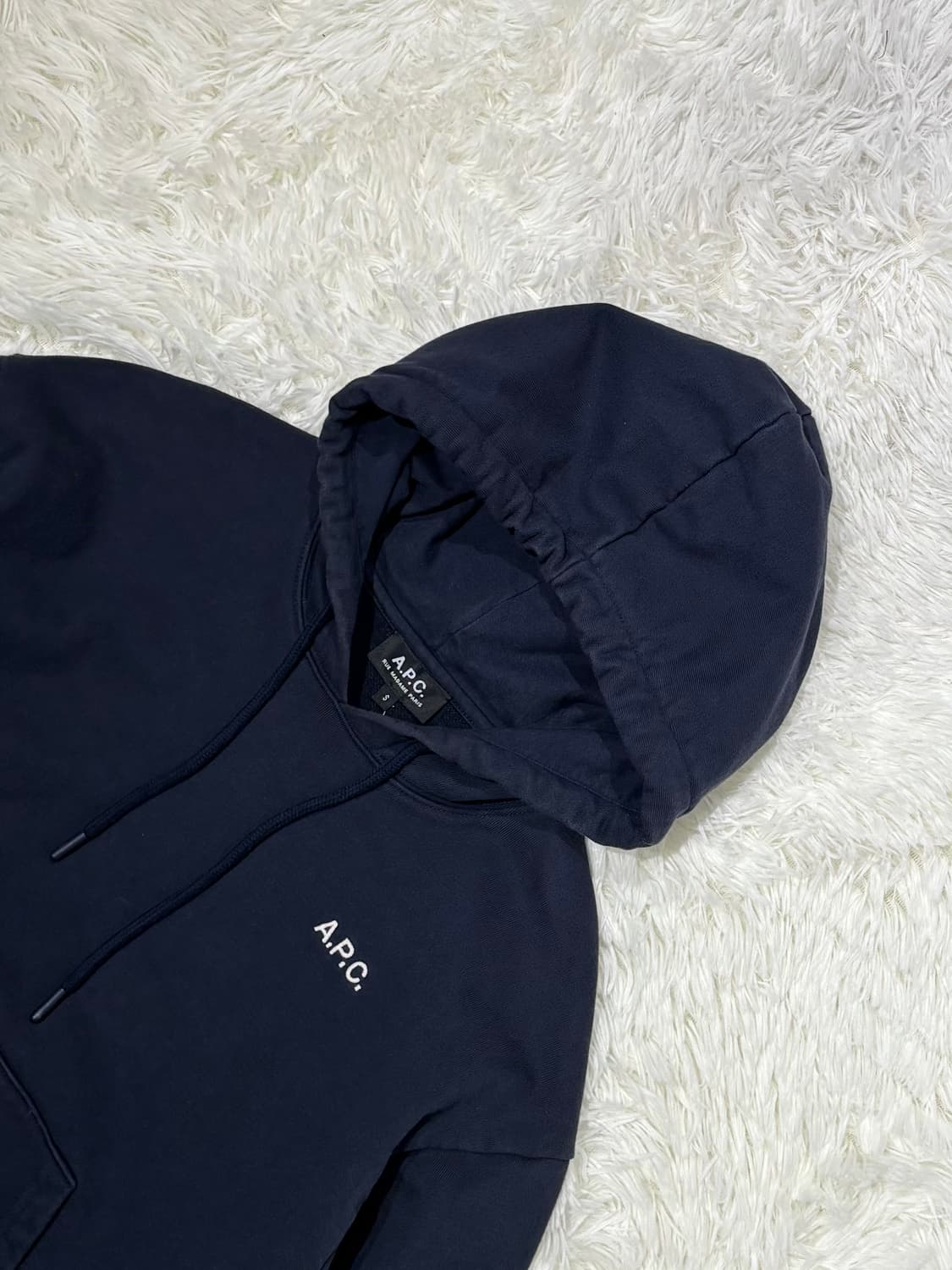 아페쎄 네이비 스몰로고 후드 상품이미지4