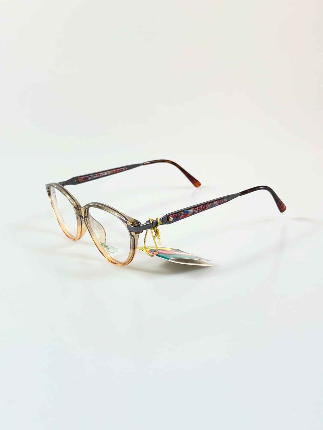 90s 미치코 코시노 런던 그라디언트 캣아이 뿔테 빈티지 안경 상품이미지3