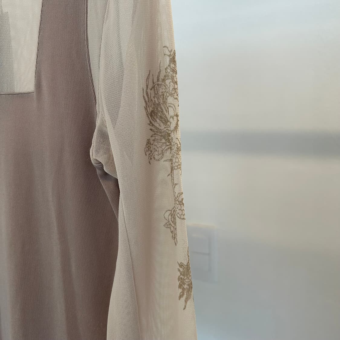 Mischief Seethrough Longsleeve 상품이미지4