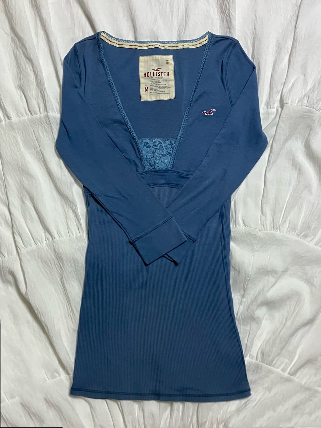 유일매물 Hollister 홀리스터 y2k 빈티지 레이스 딱붙 티셔츠 상품이미지1