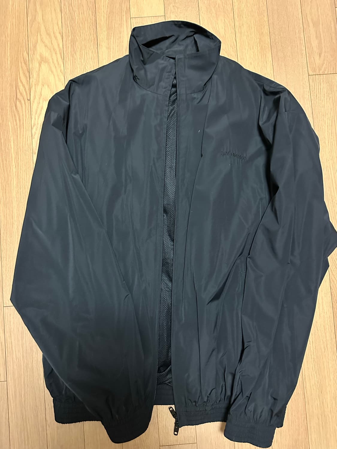 (새상품급) 발렌시아가 포플린 FREE 자켓 46 사이즈 상품이미지3