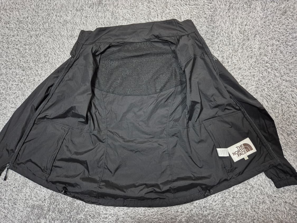 노스페이스 여성 초경량 바람막이 자켓 85(S) 상품이미지6