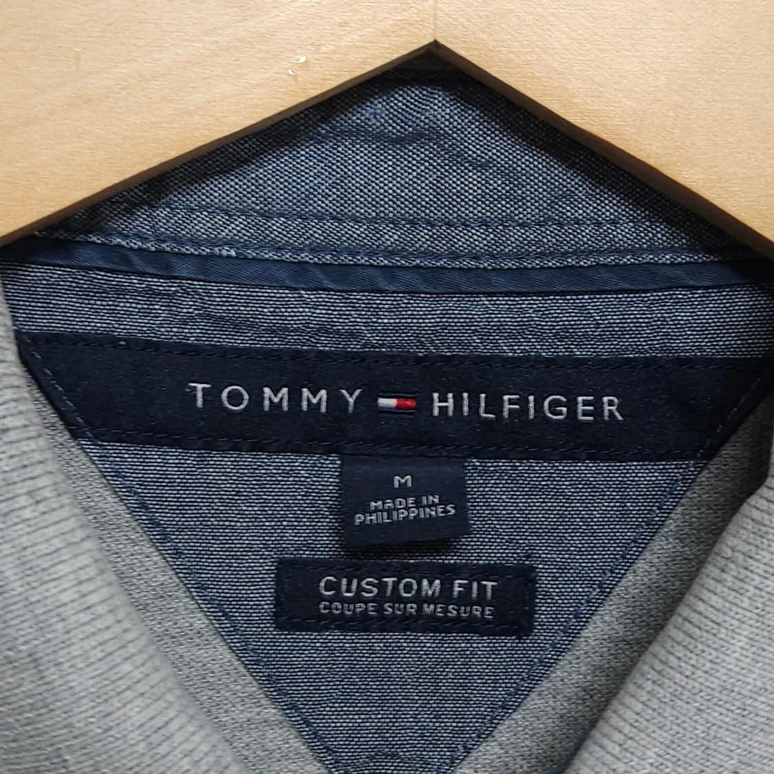 100)tommy 타미 멀티 성조기 로고 반팔 카라티 그레이 상품이미지3