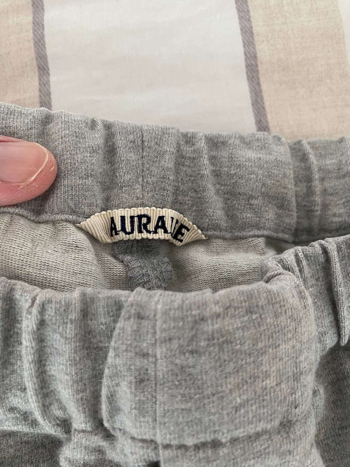 오라리 트레이닝 팬츠 상품이미지3