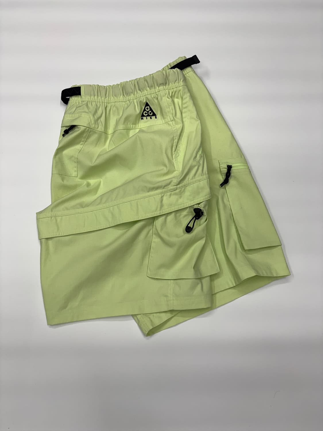 XL 나이키 NIKE ACG 카고 쇼츠 리퀴드 밴딩 반바지 상품이미지1