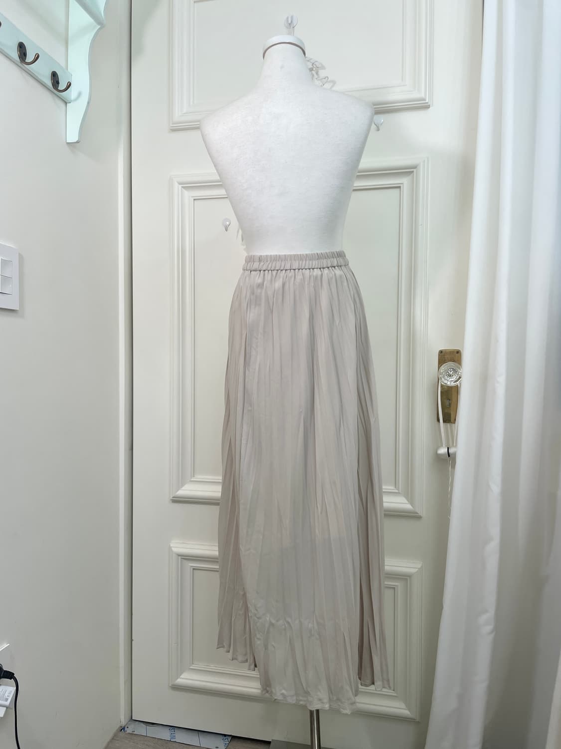 sheer gray pleats banding long skirt 상품이미지3