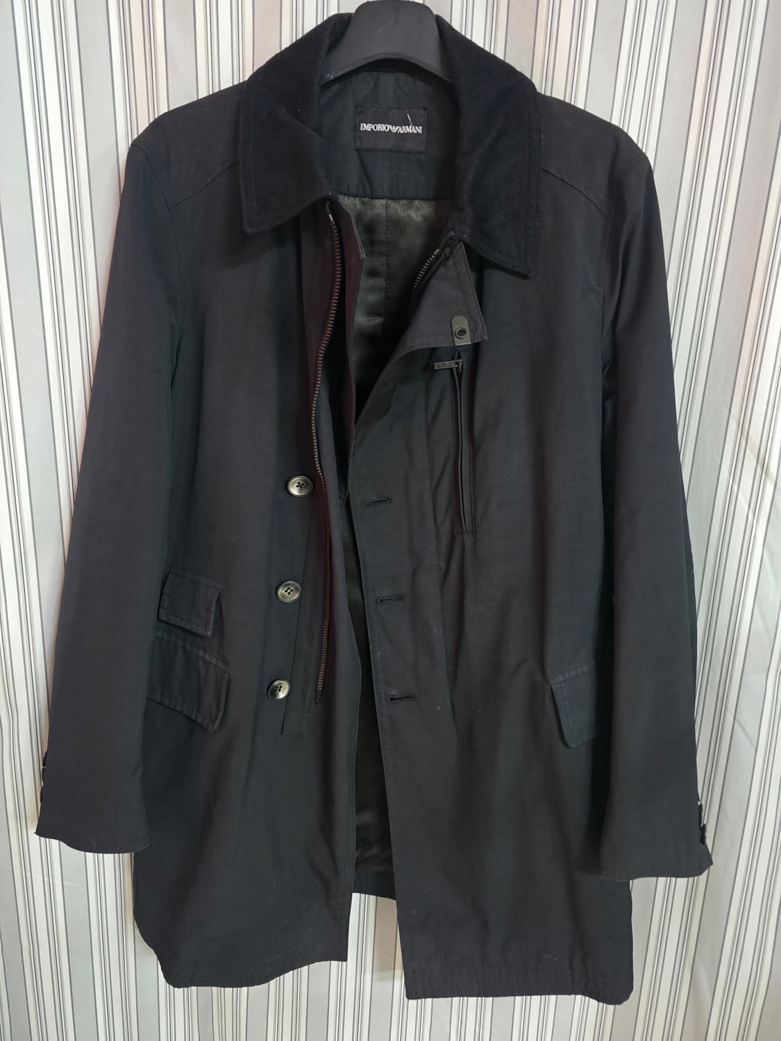 (52) [EMPORIO ARMANI]엠포리오 아르마니 블랙 자켓 상품이미지3