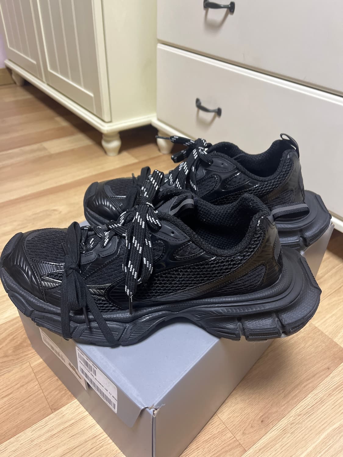 발렌시아가 3xl 45사이즈(285) 풀구성 새상품급! 상품이미지2