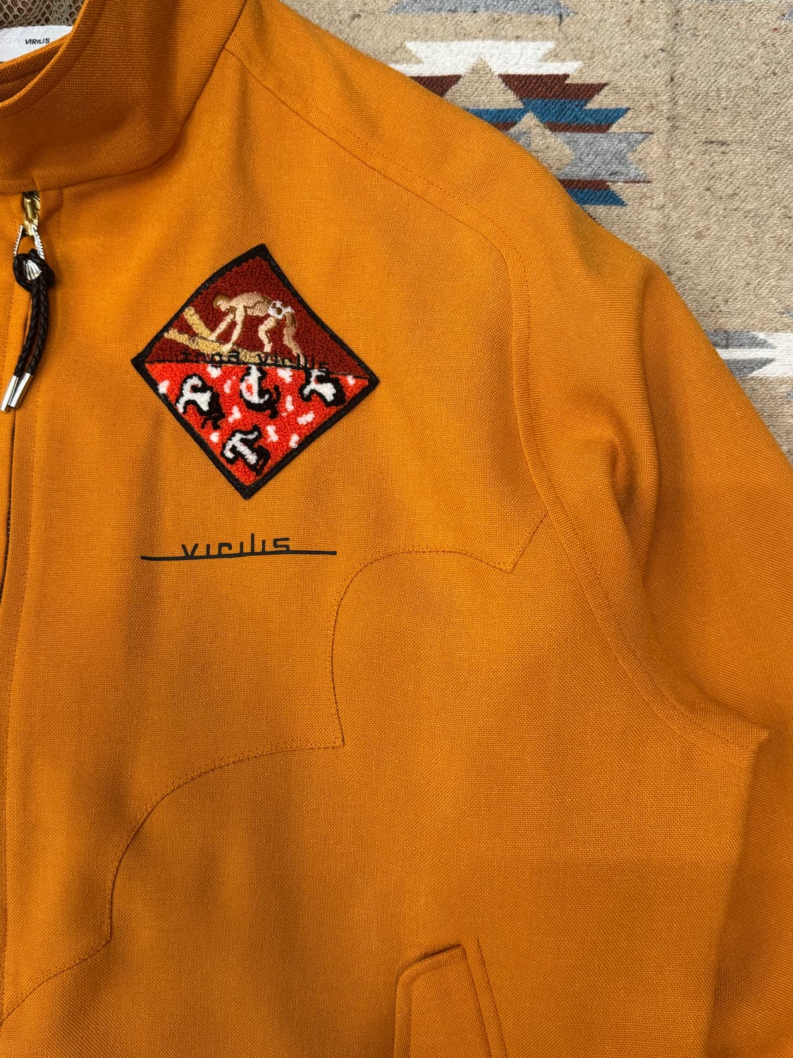 [46][L] 토가 비릴리스 슬랩 OX 블루종 자켓 오렌지  상품이미지4