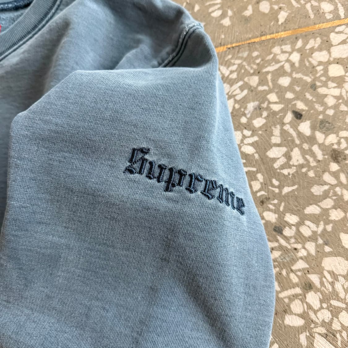 슈프림 오버다이드 크루넥 상품이미지3