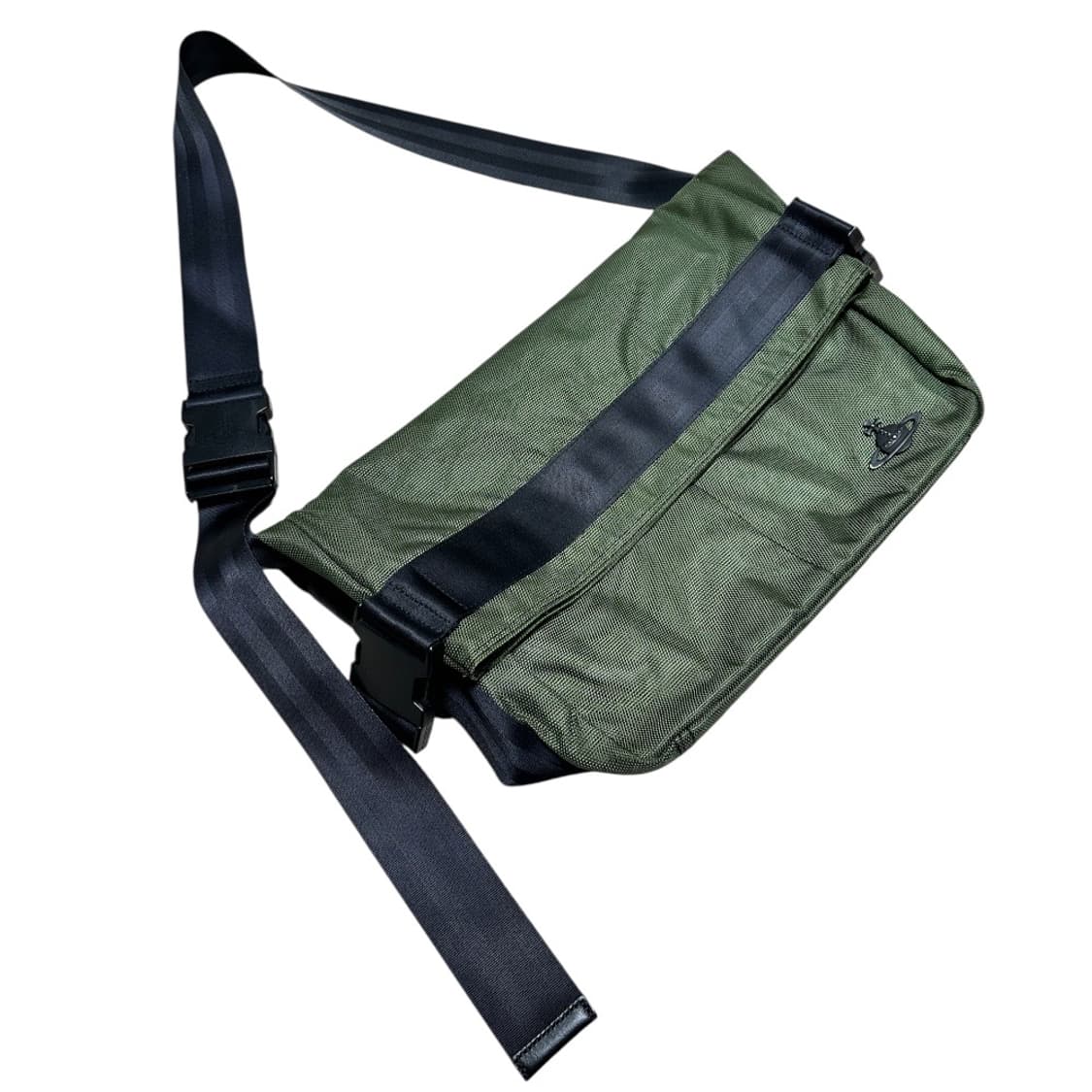 비비안웨스트우드 나일론 크로스백 상품이미지2