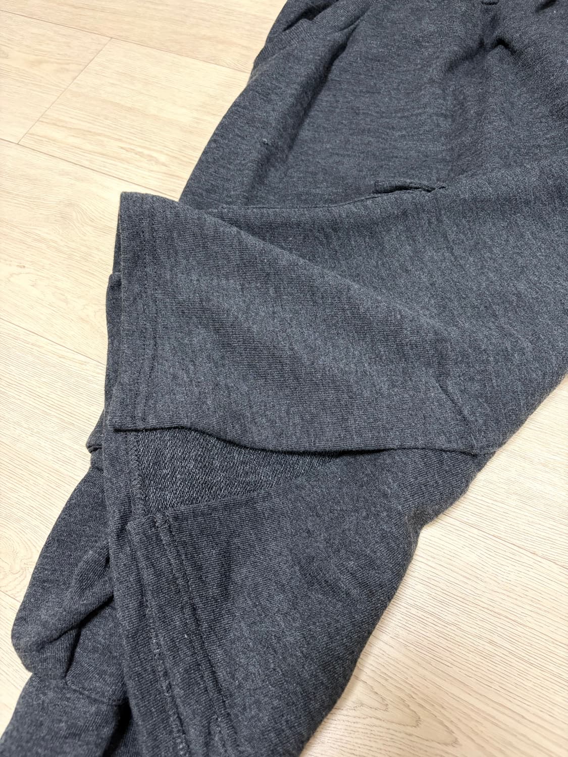 OIOI 오아이오아이 UNION SWEAT LONG SKIRT 롱 스커트 상품이미지4