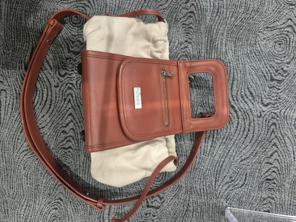 아더에러 튜브백 tube bag small 상품이미지2