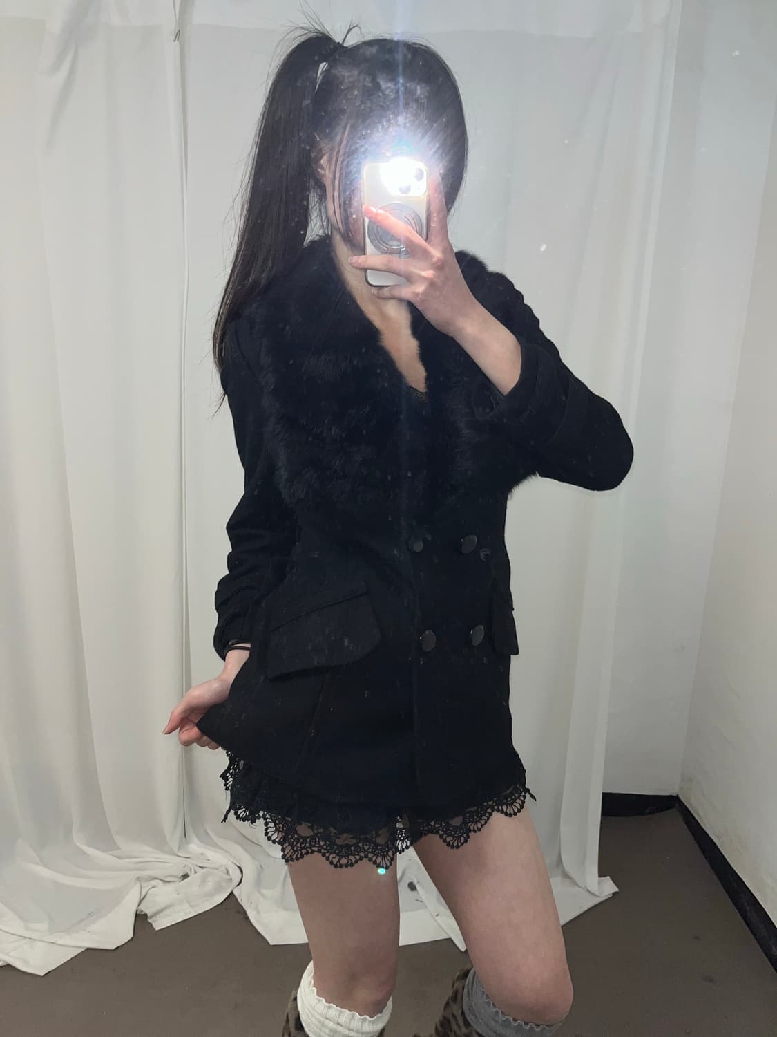 오네걀st 카라 래빗퍼 트리밍 코트 상품이미지3