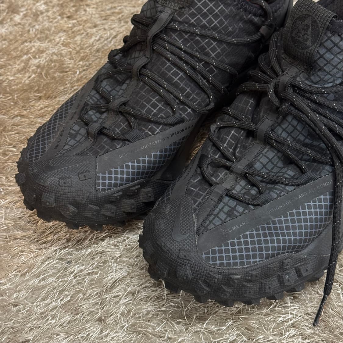 나이키 ACG 마운틴플라이 로우 1세대 (260) 앤트러사이트  상품이미지4