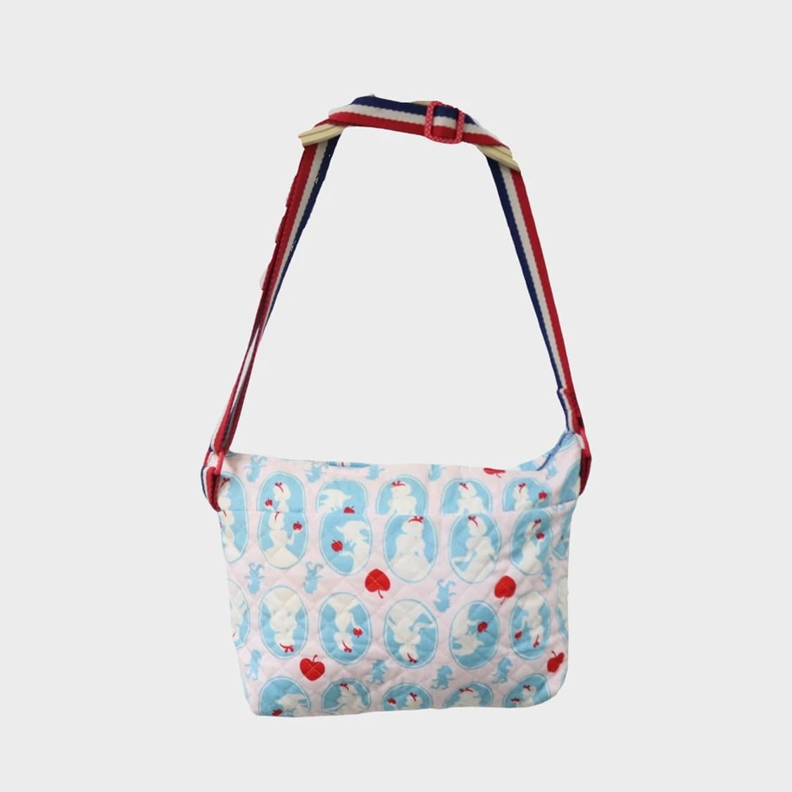 앨리스 퀼팅 크로스 백 63379 상품이미지1