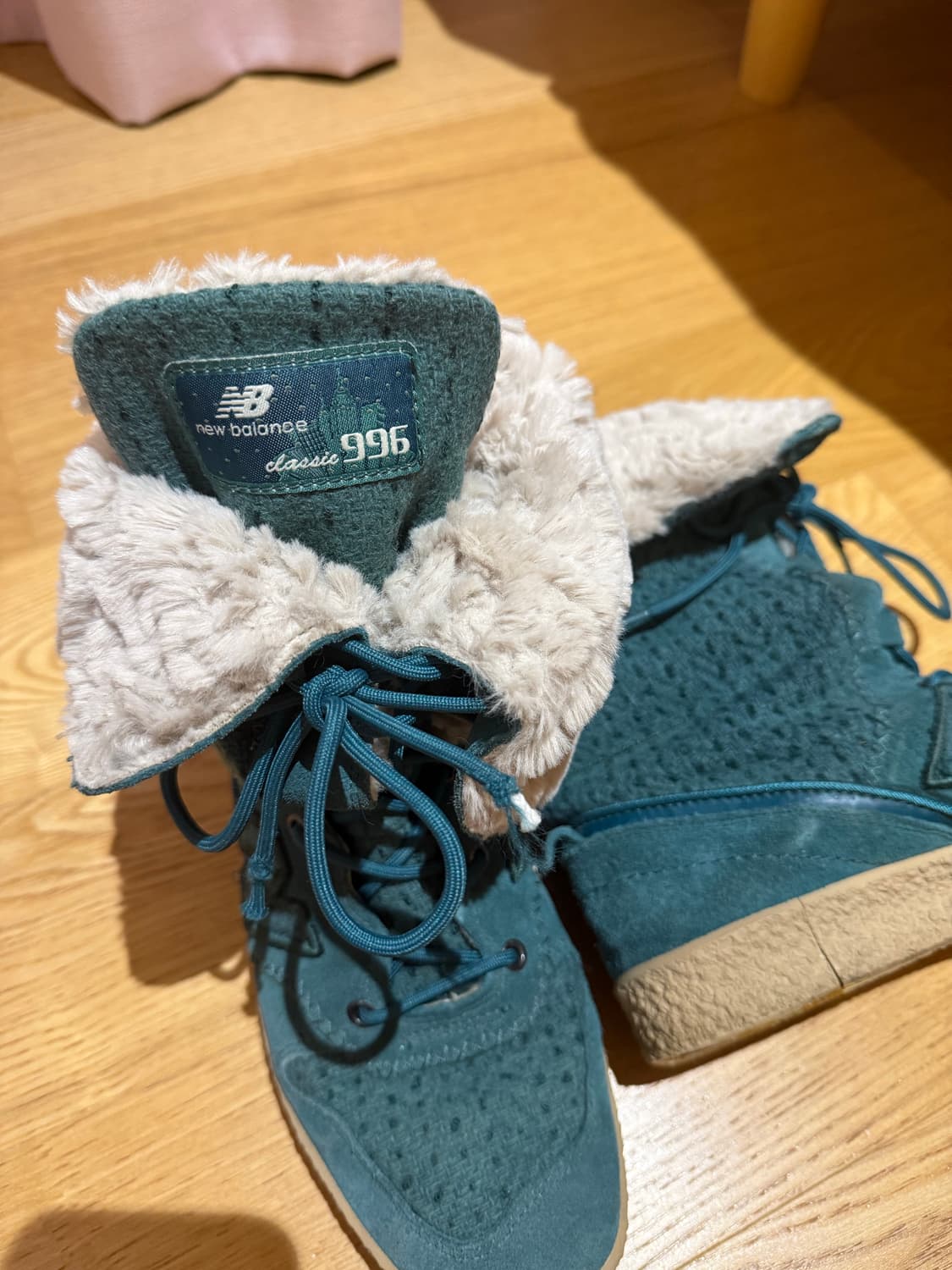 뉴밸런스 털부츠 240 상품이미지3