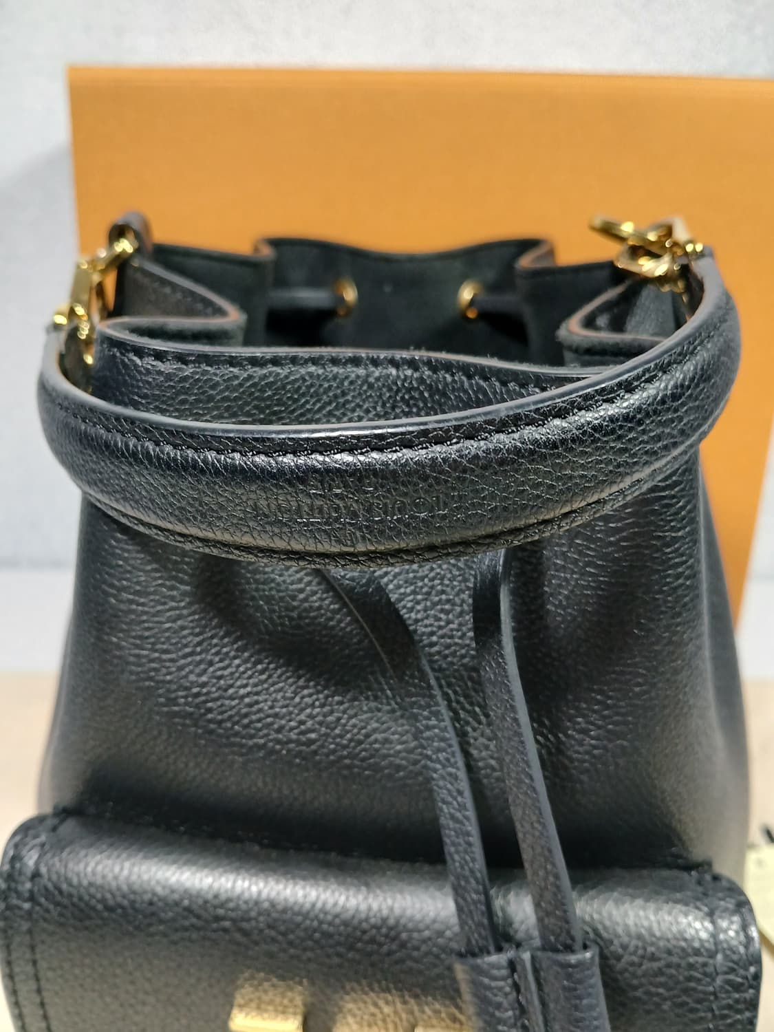 루이비통 락미 버킷백 M57687 상품이미지9