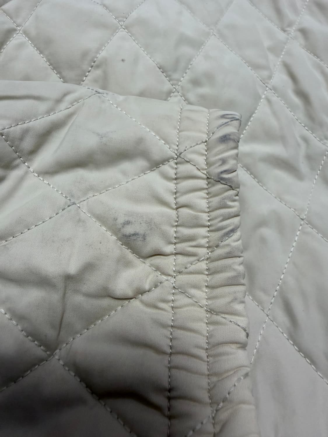 버버리 퀄팅 자켓 상품이미지9