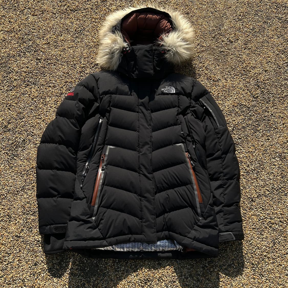 노스페이스 써밋 시리즈 여성 구스다운 상품이미지1
