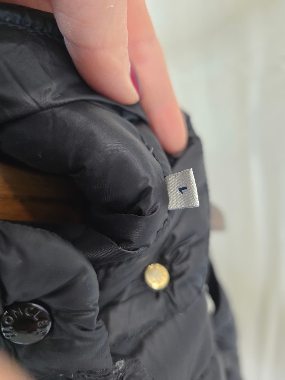 몽클레어 여성조끼패딩 상품이미지3