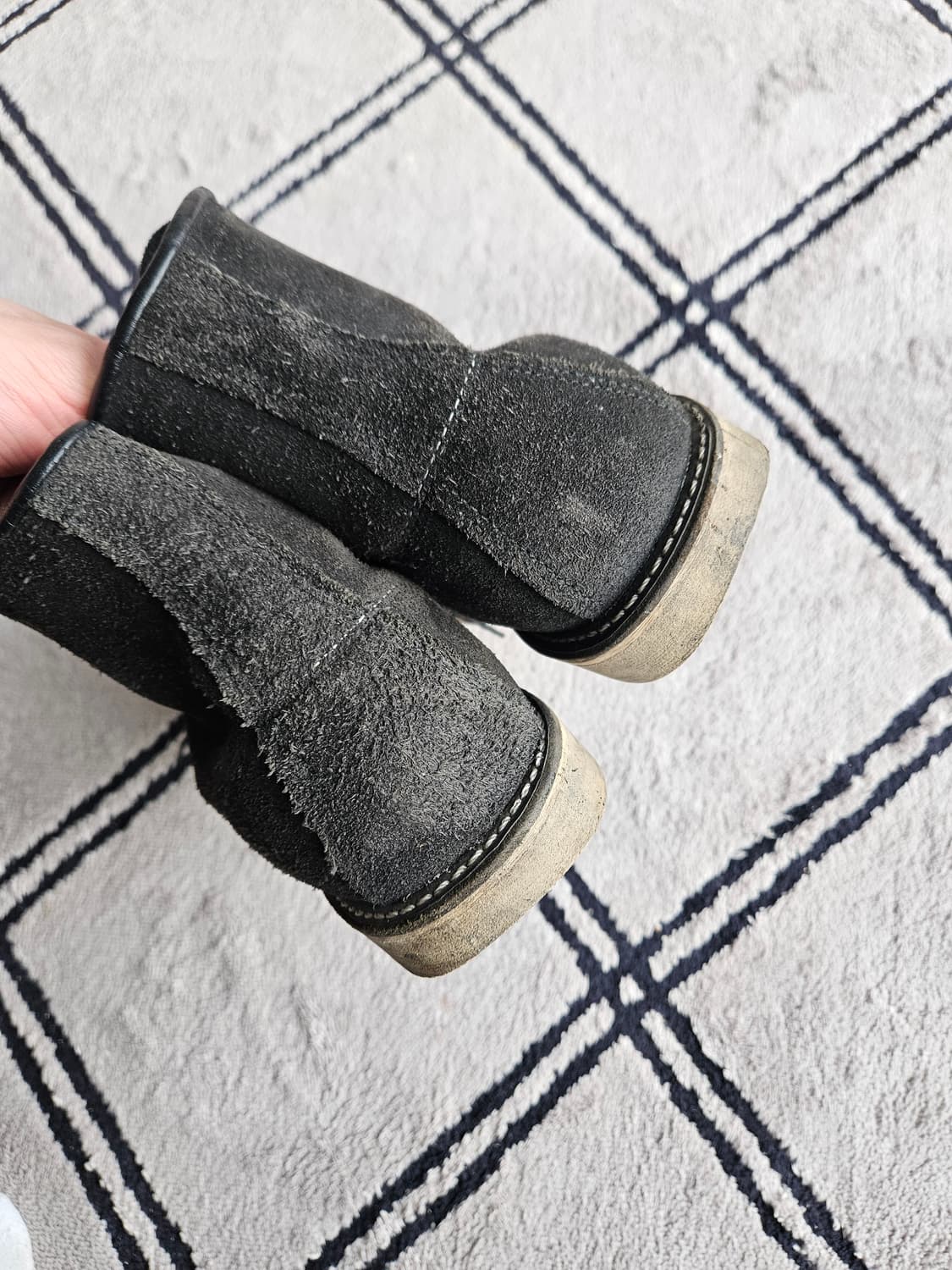 레드윙 8874 스웨이드 260사이즈 팝니다! 상품이미지3