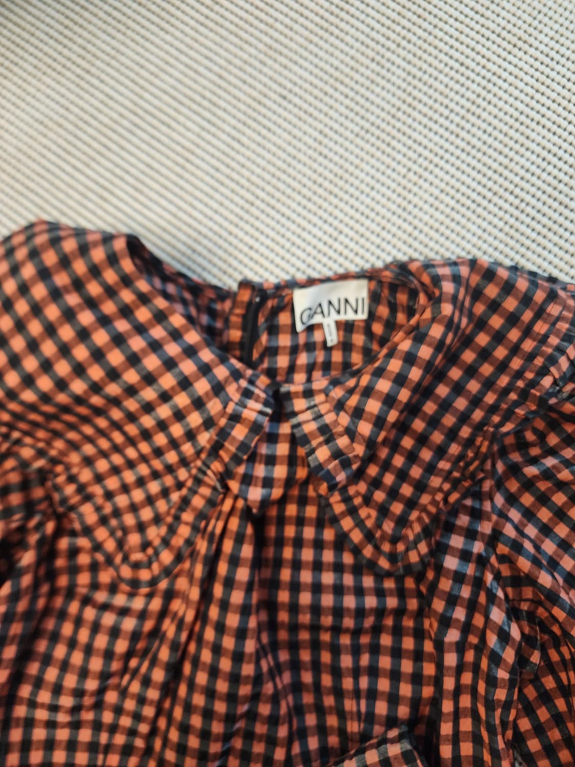 Ganni 깅엄 체크 시어서커 원피스 상품이미지4