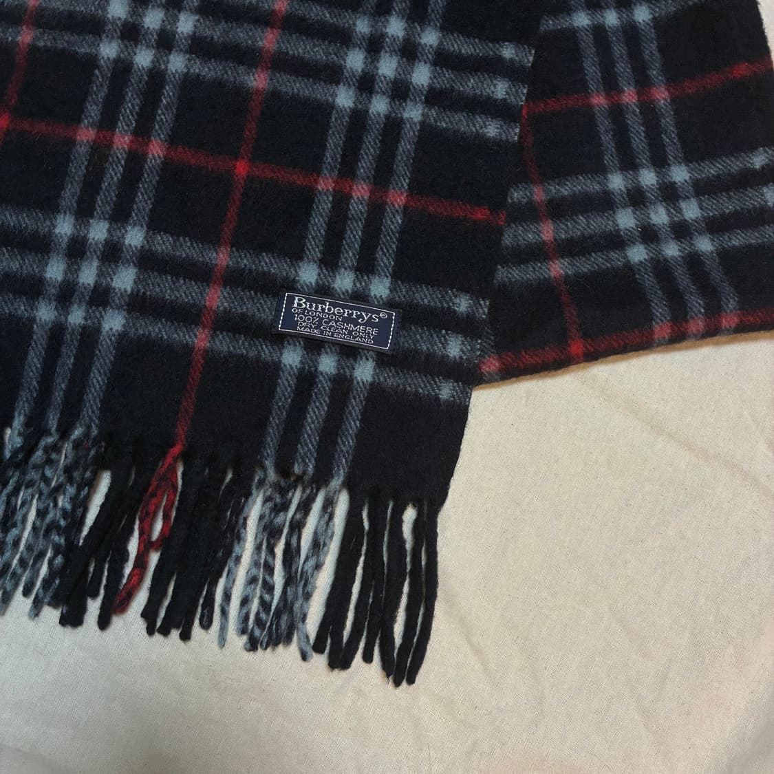 버버리 정품 캐시미어 머플러 체크 상품이미지3