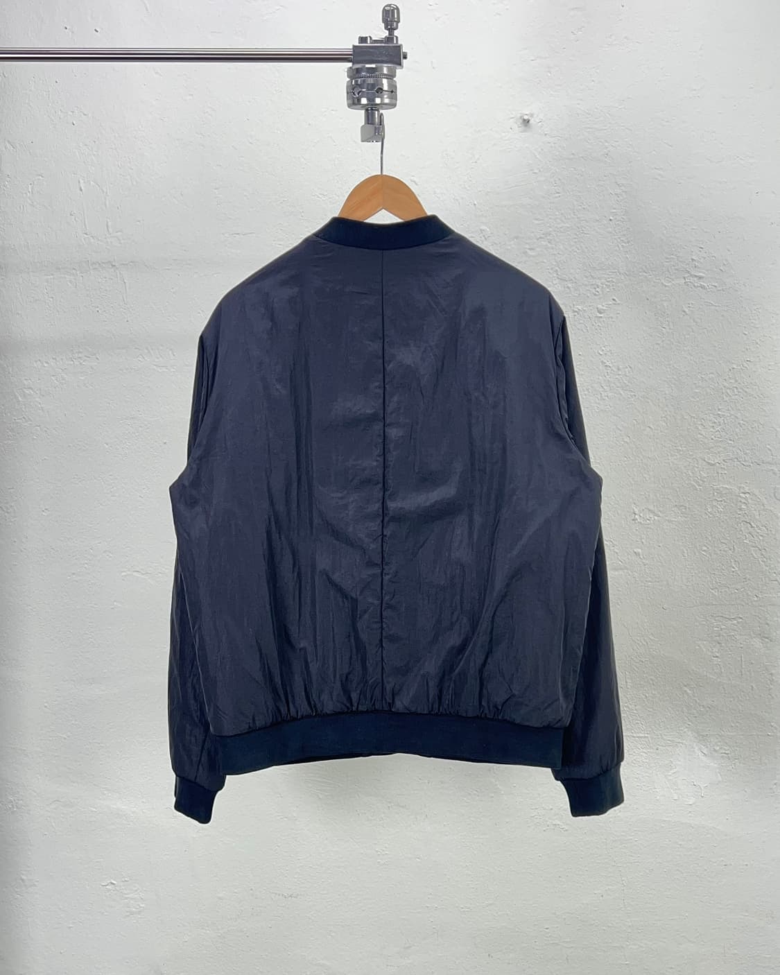 티바이 알렉산더 왕 블랙 나일론 유틸리티 봄버 자켓 상품이미지6