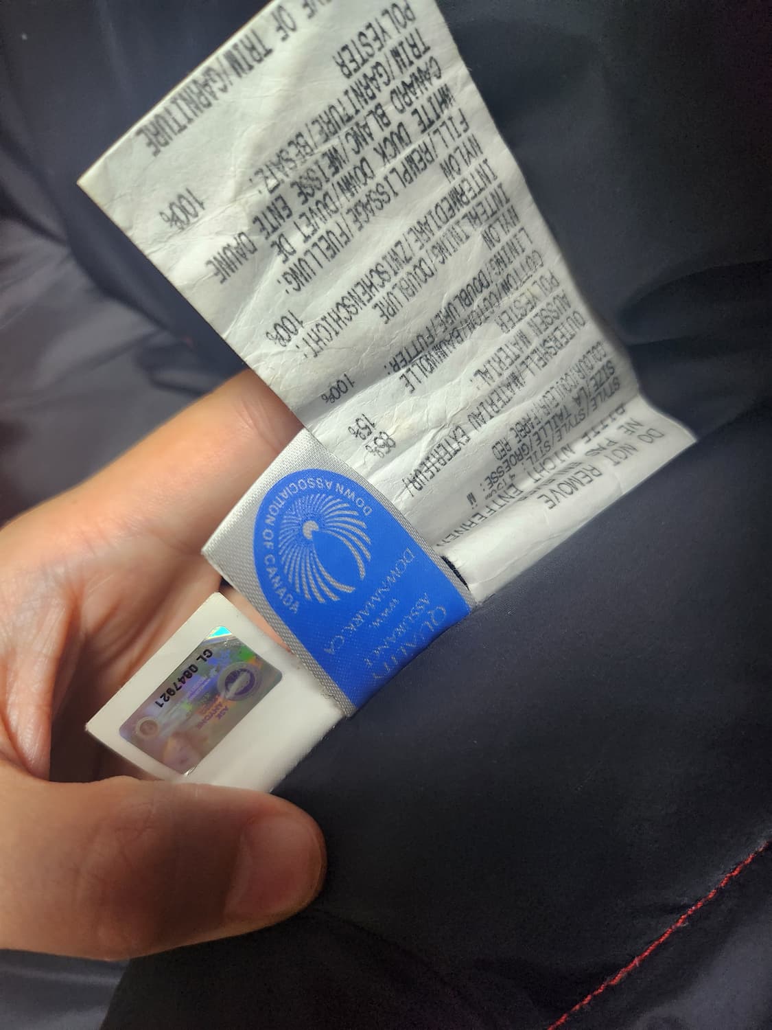 캐나다구스 패딩조끼 M 팝니다. 상품이미지6