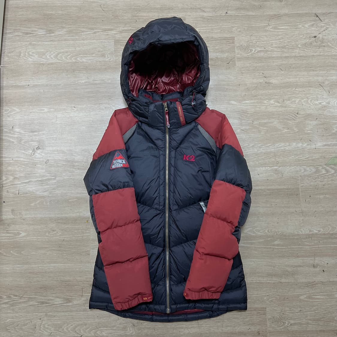 K2 테크니컬 아웃도어 여성 덕다운 후드 패딩 [블랙/버건디] S/90 상품이미지1