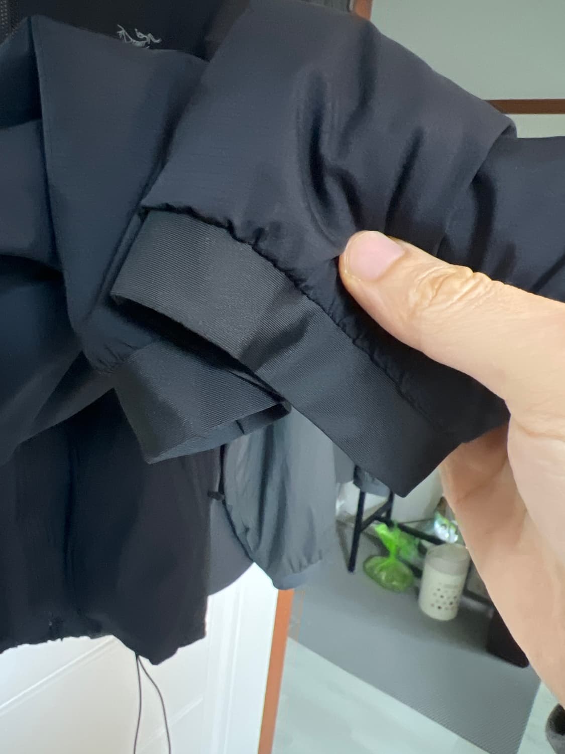 아크테릭스 아톰LT 아톰후디 블랙 XL 크림판 상품이미지5