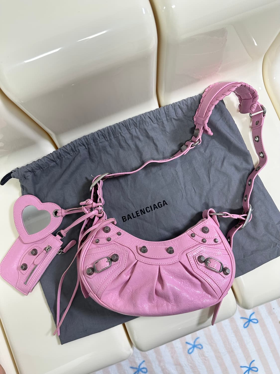 [A+ 정품] 발렌시아가 르카골 핑크 xs 상품이미지2