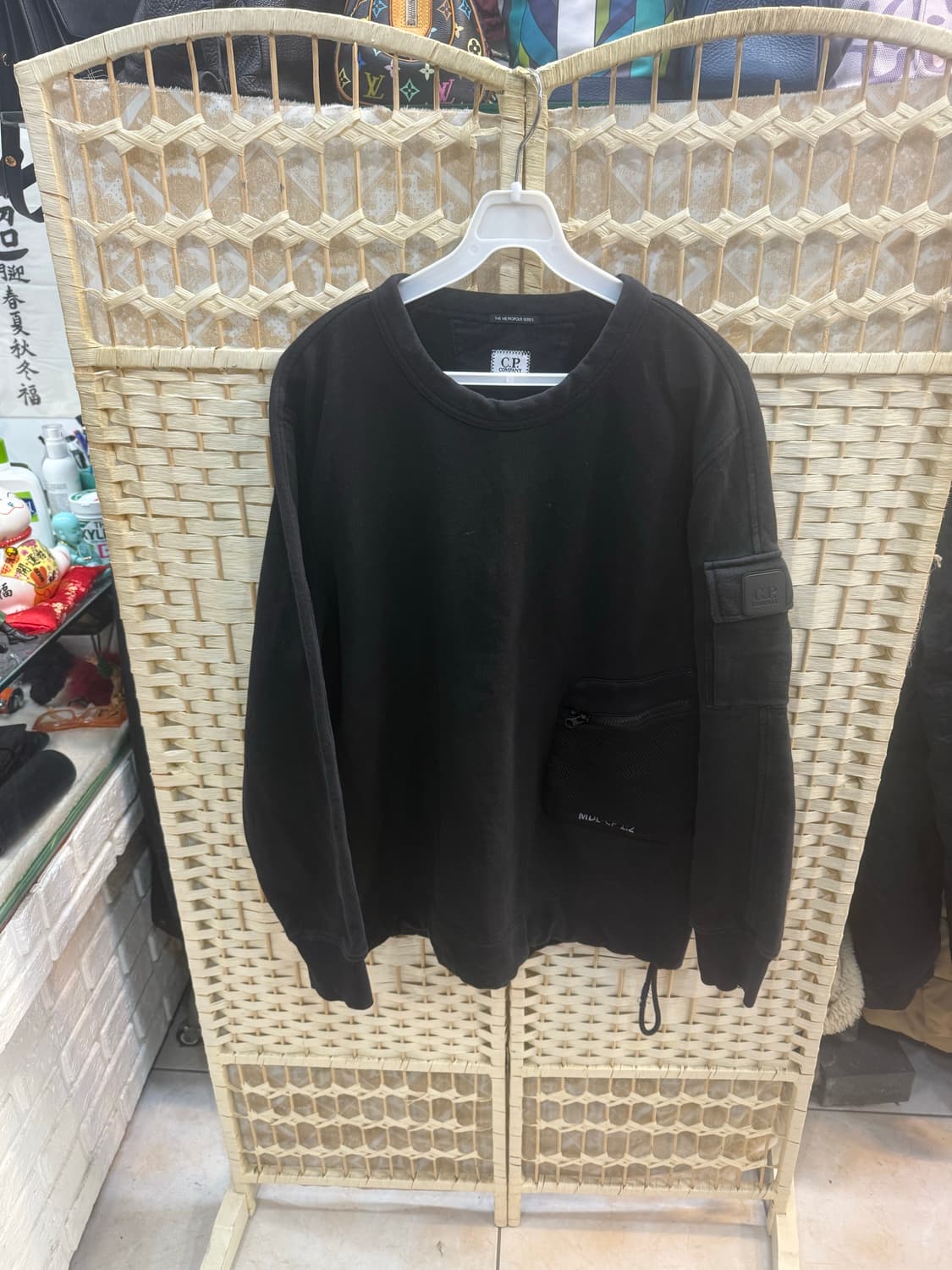 105 정품 cp컴퍼니 포켓 크루넥 맨투맨 팝니다 상품이미지1
