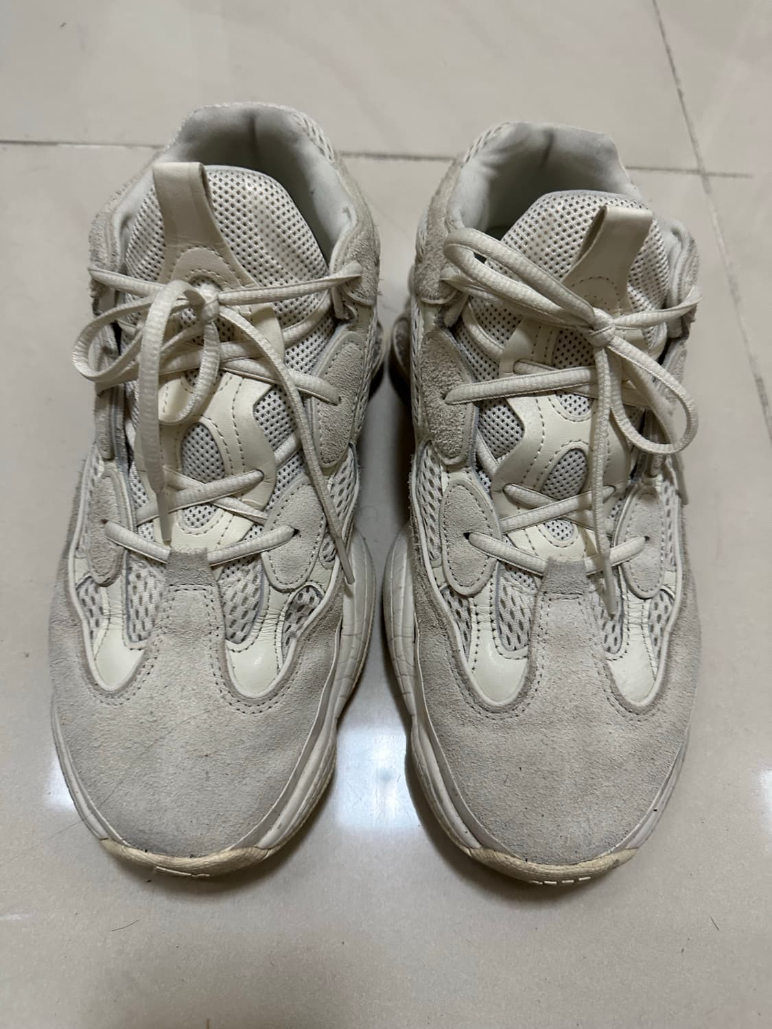 아디다스 이지 500 본 화이트 상품이미지3