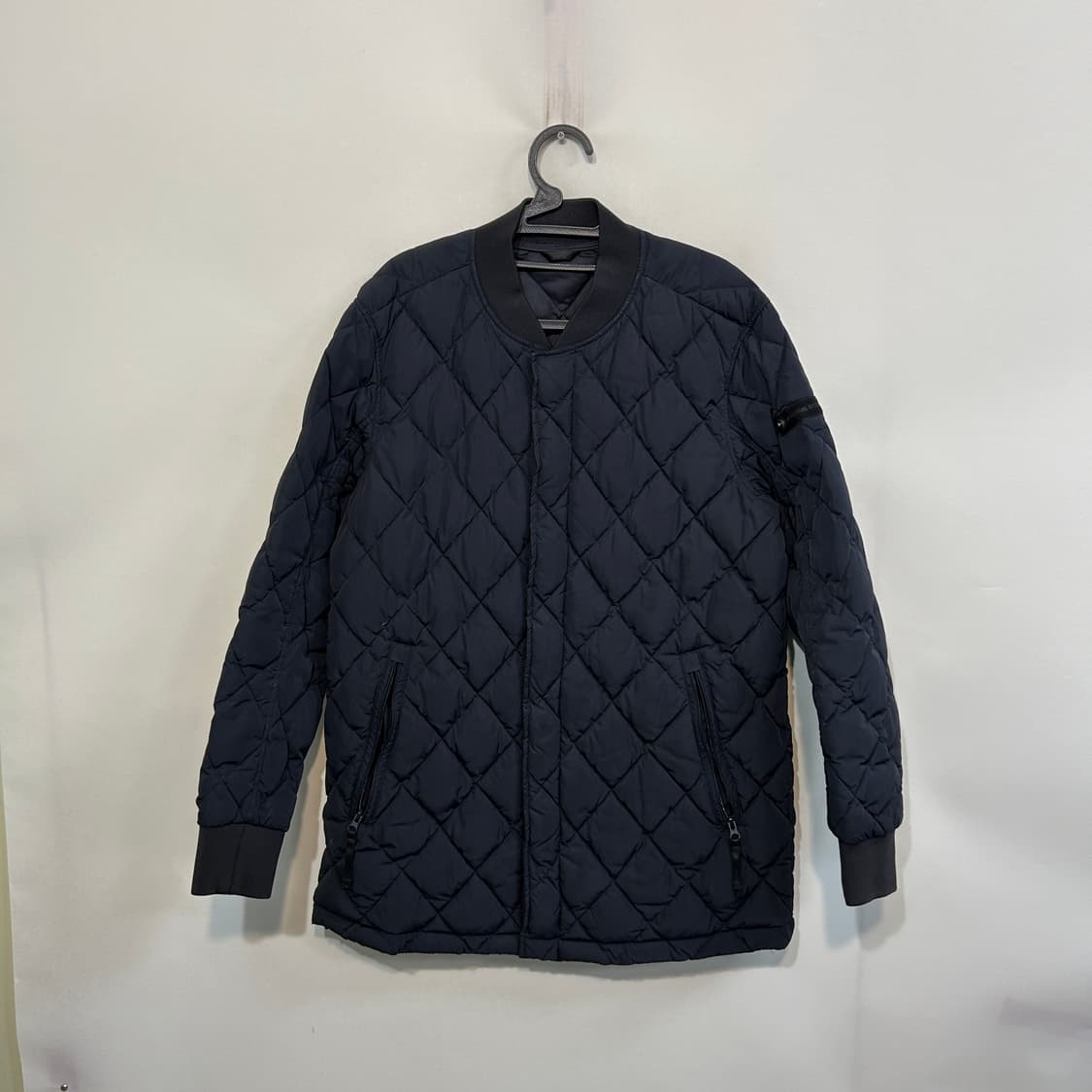 내셔널지오그래픽 남성 누빔 패딩 100 네이비 상품이미지1