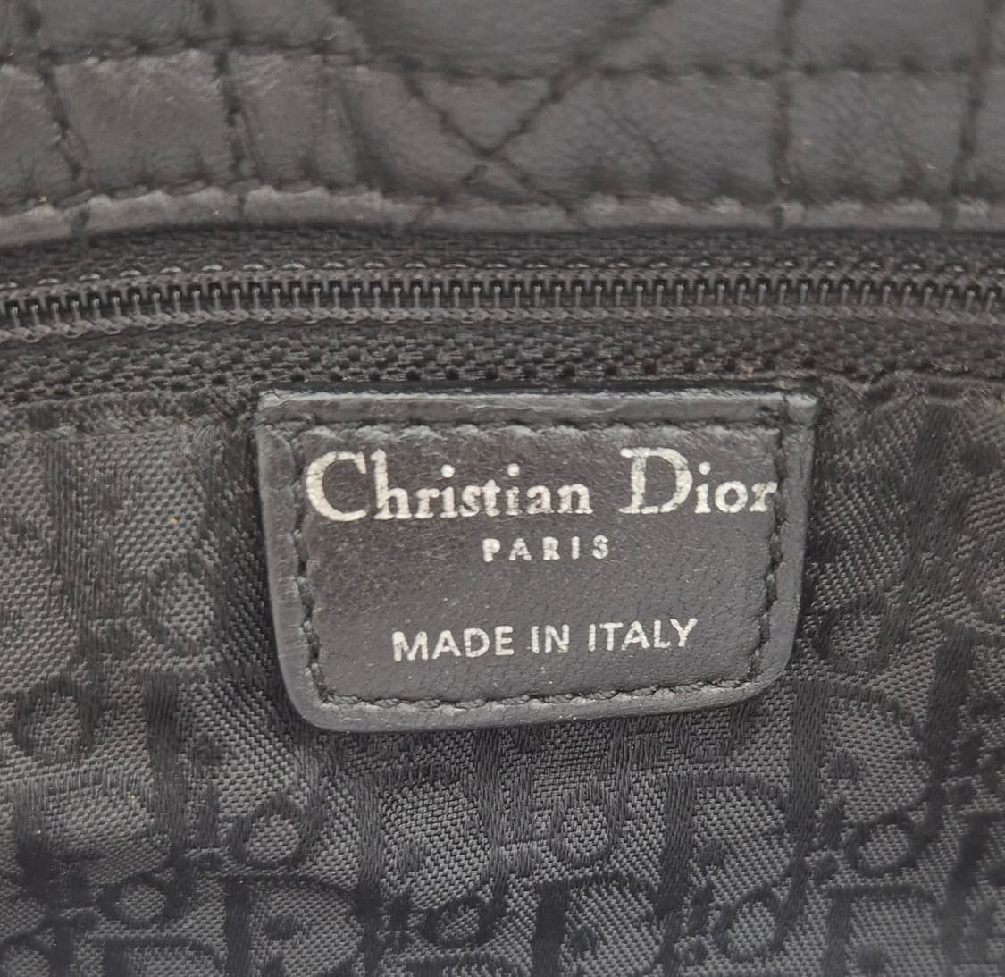 Christian Dior Lady Dior
라지(Large) 토트백
 상품이미지6