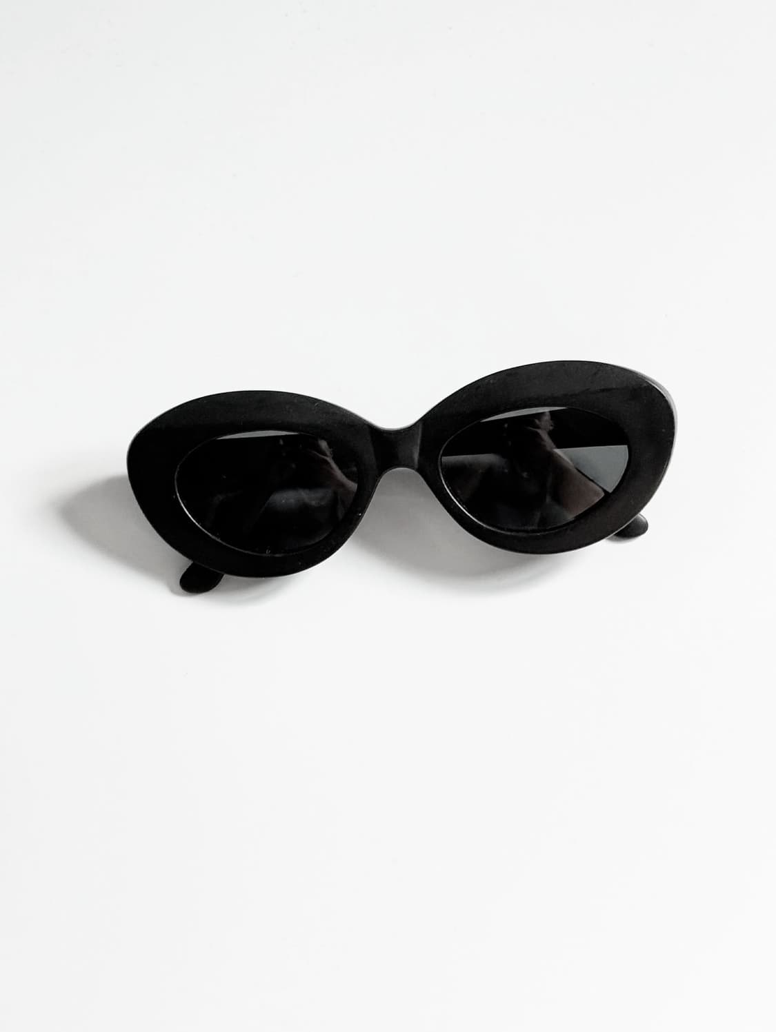 90s 맷블랙 볼드 캣아이 프레임 빈티지 선글라스 상품이미지2