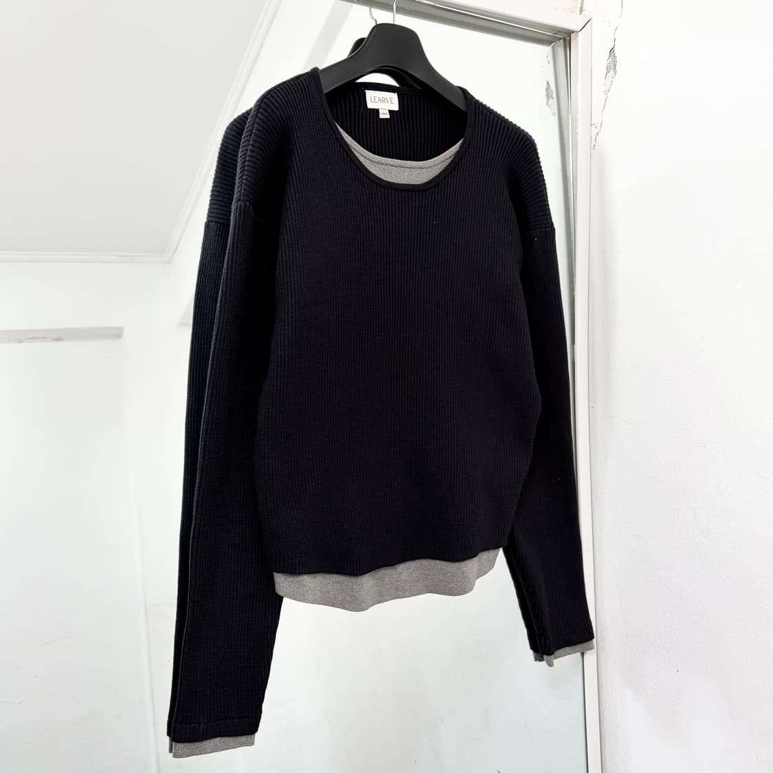 르아브 더블 레이어드 콘트라스트 니트 상품이미지3