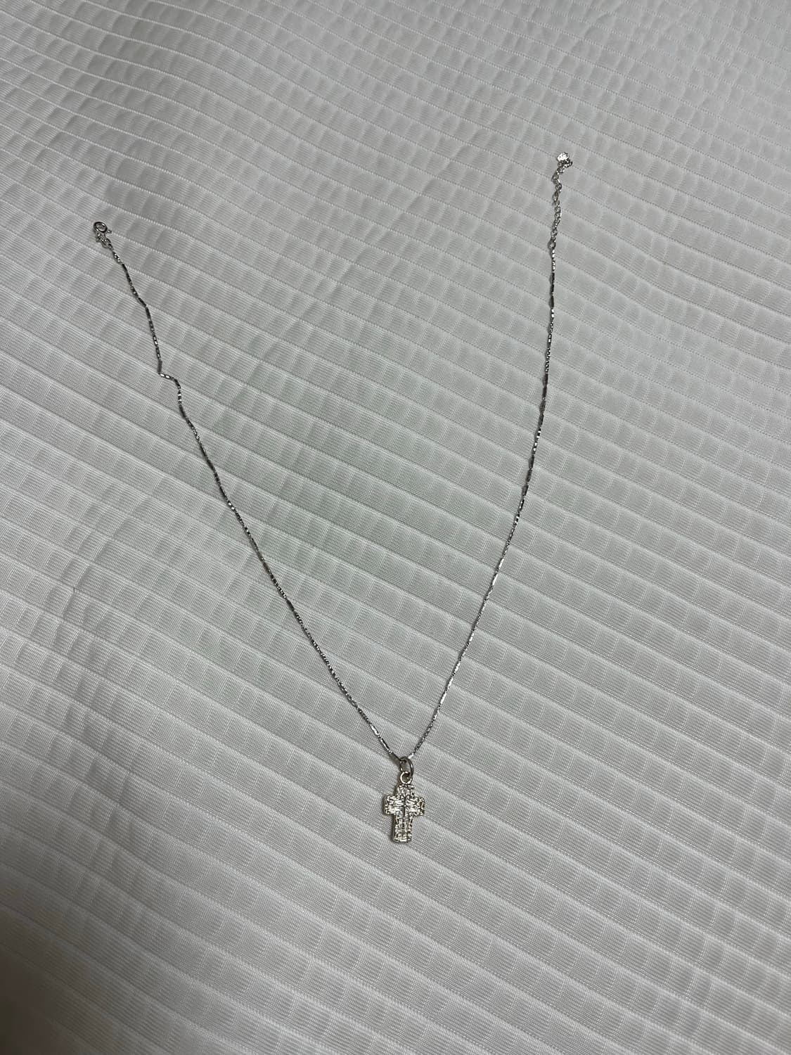 [OS] 샬롯킴 크로스 십자가 목걸이(+체인 줄) 상품이미지3