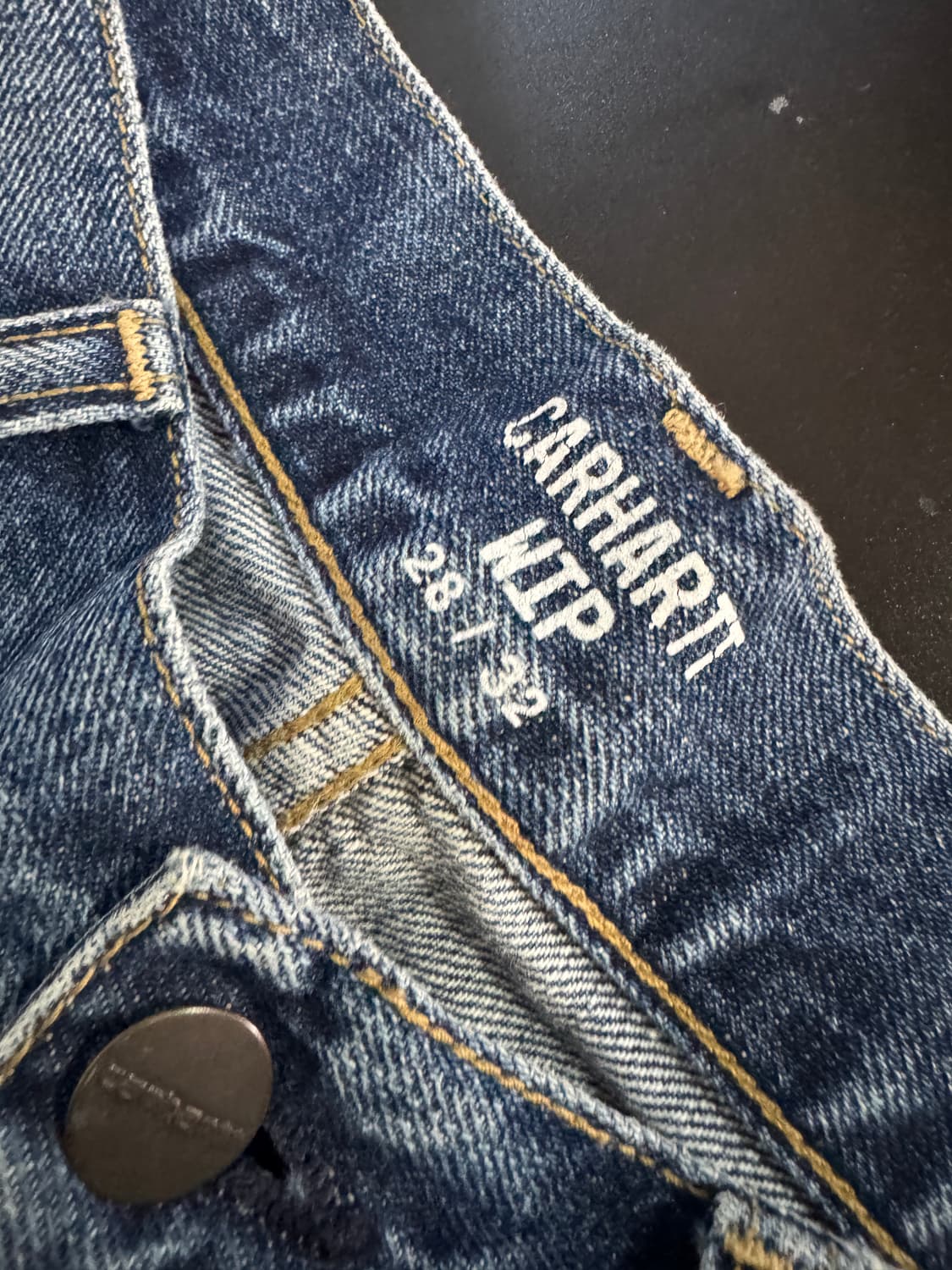 정품!! 칼하트 웝 워시드 로고 빈티지 워싱 데님팬츠 29.9인치 상품이미지3