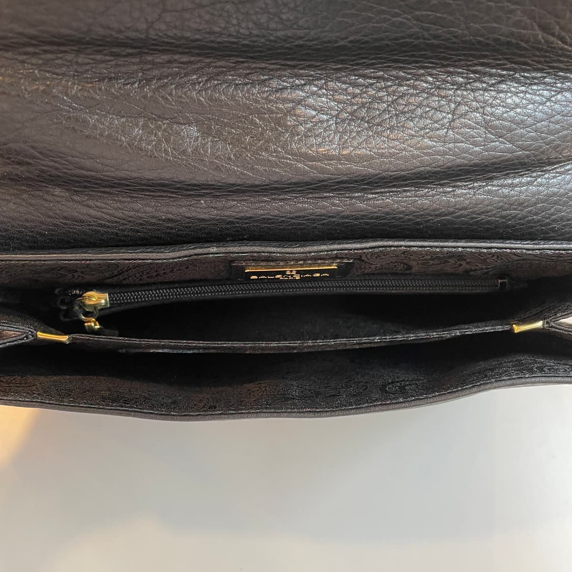 발렌시아가 클러치백 새상품 상품이미지2